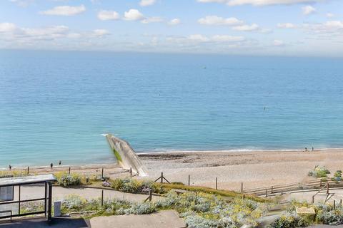 1 bedroom apartment for sale, Chichester Drive East, Saltdean, Brighton, East Sussex