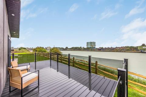 2 bedroom mobile home for sale, Littlehampton Marina, Ferry Road, Climping, Littlehampton