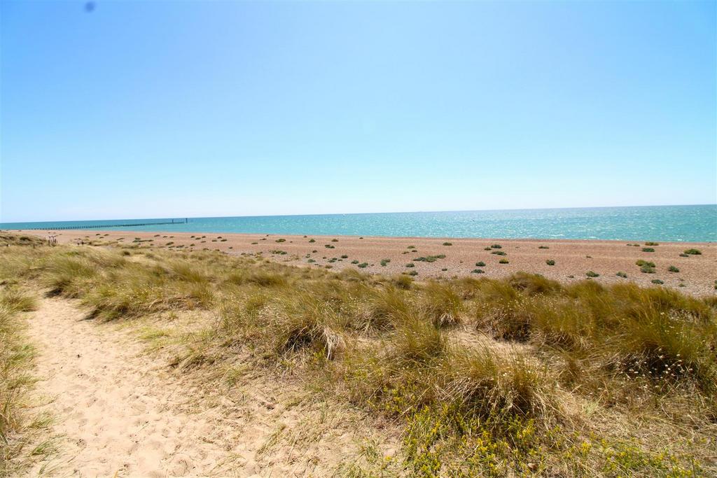 West beach to mouth of river.JPG
