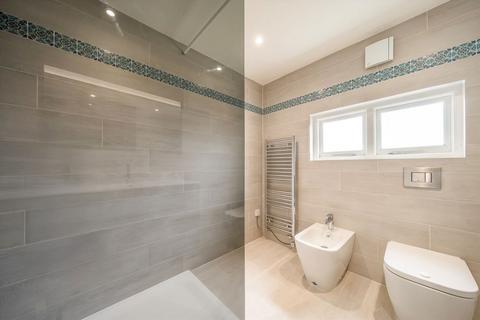 2 Ashbourne Terrace, London, SW19 1QX
