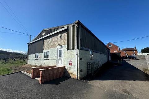 Property to rent - Highsted Valley, Rodmersham