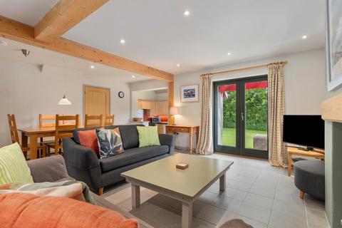 undefined, East Jordeston Cottages, St Florence SA70