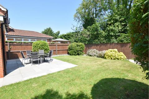 4 bedroom detached house for sale, St. Johns Gate, Tetney DN36