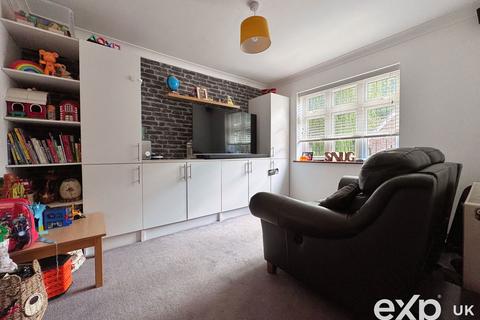 Greenways Meadow Lane, Meopham, Gravesend, DA13 0UN