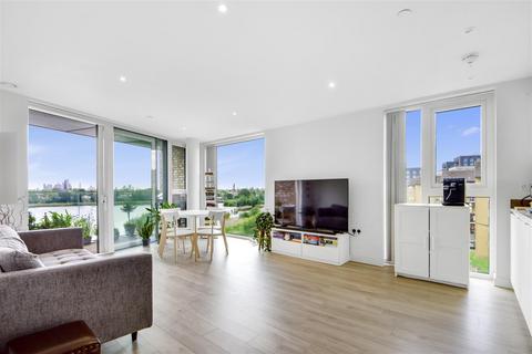 2 bedroom apartment for sale, Newnton Close, London, N4