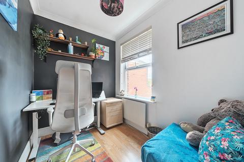 3 bedroom semi-detached house for sale, Heysham Road, Shirley, Southampton, Hampshire, SO15