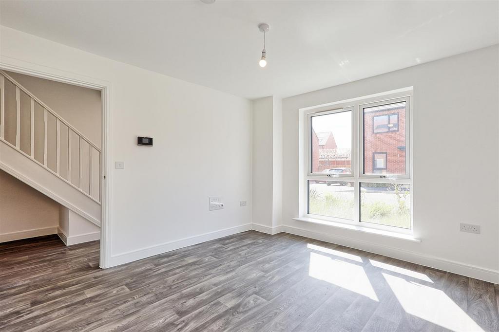 IMG 3073 4 5 easy HDR-interior3.jpg