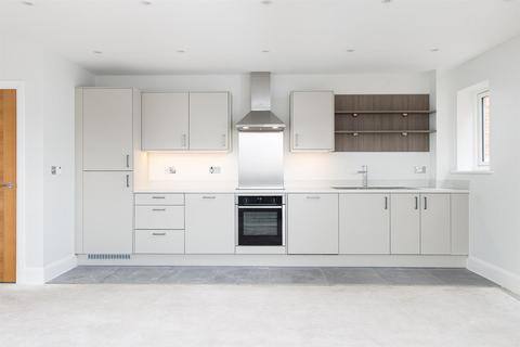 2 bedroom flat for sale, Polebarn Road, Trowbridge BA14