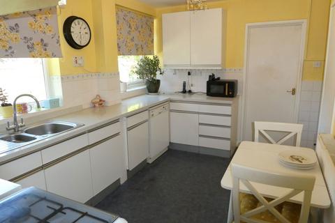 4 bedroom detached house for sale, Wychwood Gardens, Banbury