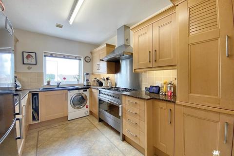 undefined, Connaught Place, Pembroke Dock