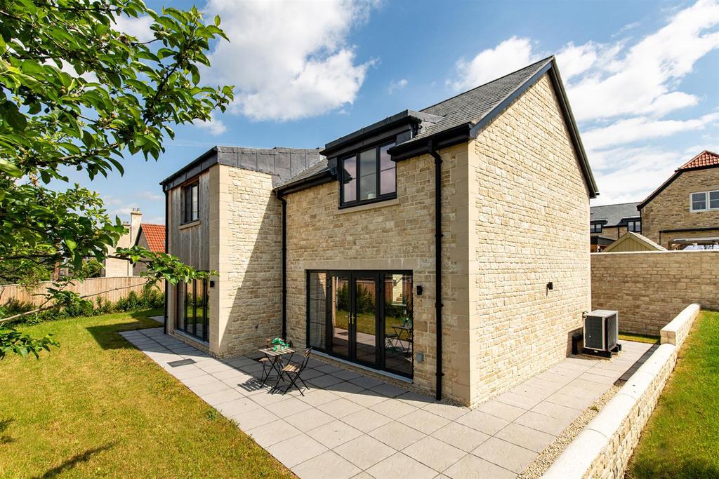 Plot 12 Exterior 5-1.jpg