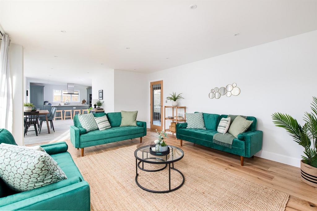Sitting Room 3.jpg