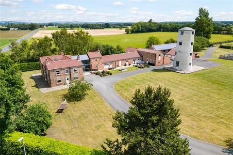 6 bedroom detached house for sale, Newmill Farm, Mill Lane, Seaton Ross, York, YO42