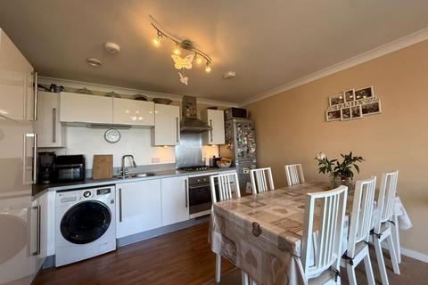 undefined, Flat 10, South Lawns, High Street, Northfleet, Gravesend, DA11