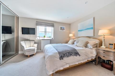 4 bedroom semi-detached house for sale, New Farm Road, Alresford, Hampshire, SO24