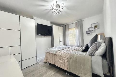 undefined, Cambria Road, Cardiff, CF5