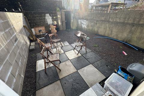 undefined, Grangetown, Grangetown, Cardiff, CF11
