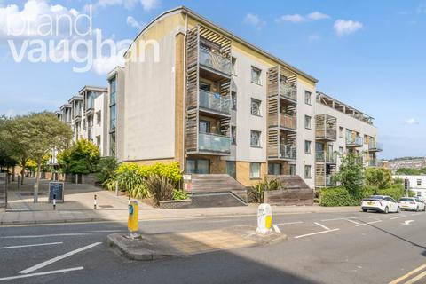 2 bedroom flat to rent, Kingscote Way, Brighton, East Sussex, BN1