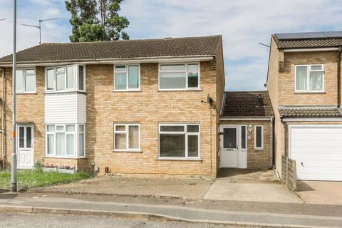 4 bedroom semi-detached house for sale, Limehurst Close, Northampton, NN5
