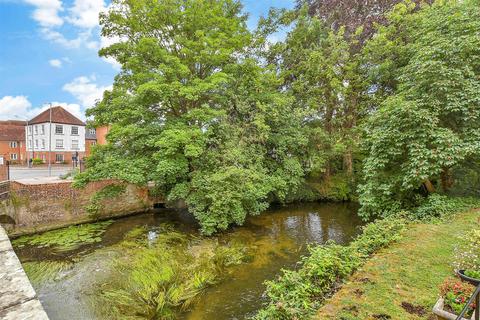 1 bedroom flat for sale, Deans Mill Court, Canterbury CT1