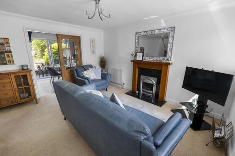 24 Walton Road, Bromsgrove, B61 0EA