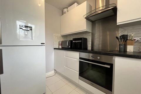 25 Alexandra Glen, Walderslade, Chatham, ME5 9EB