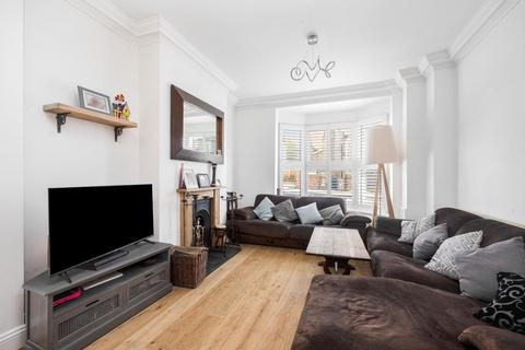 4 bedroom end of terrace house for sale, Queens Park Road, Queens Park, Brighton