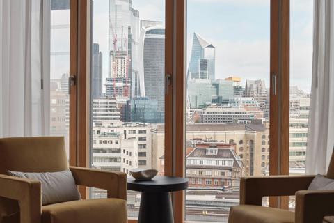 undefined, London Bridge Street, London, SE1