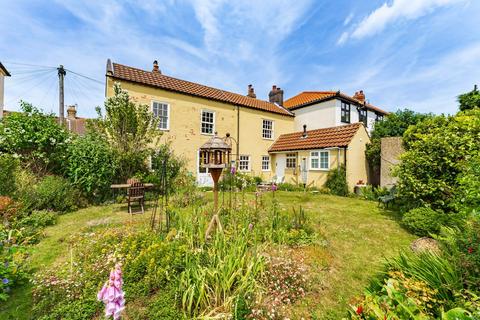 undefined, Pakefield Street, Pakefield