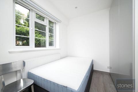 Apartment to rent, West End Lane, London, NW6