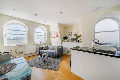 1 bedroom flat to rent, North End Road, Fulham, London, SW6