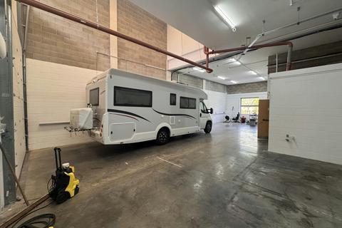 Industrial development to rent, Seymour St London SE18 6SS