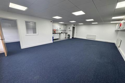 Warehouse to rent, Seymour St London SE18 6SS