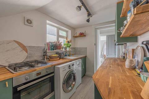 1 bedroom flat for sale, Bromley Grove, Shortlands, Bromley, BR2