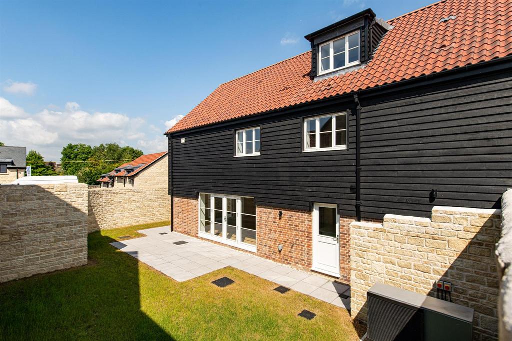 Plot 16 Exterior 1.jpg