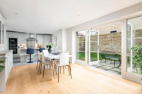 5 bedroom detached house for sale, Church Street, Hilperton BA14