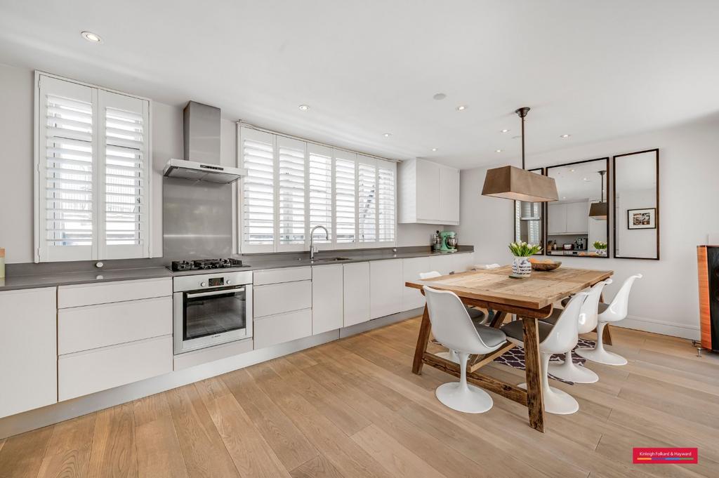 Kitchen/Dining
