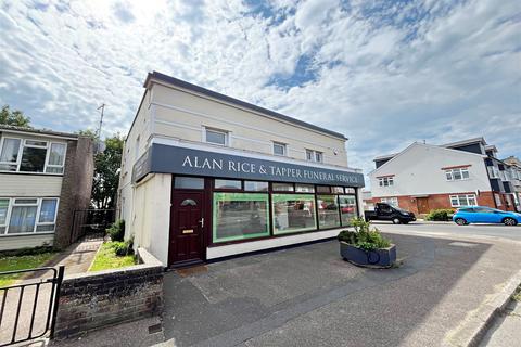 2 bedroom flat to rent, Bournemouth