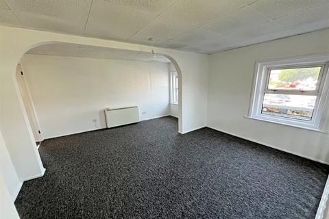 2 bedroom flat to rent, Bournemouth