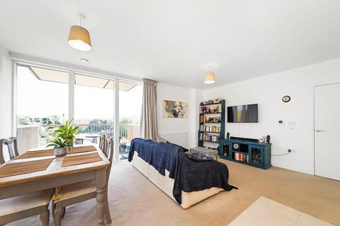 2 bedroom flat for sale, Adenmore Road, Catford, London, SE6