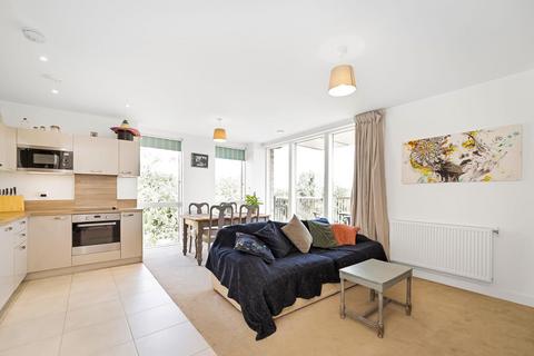 2 bedroom flat for sale, Adenmore Road, Catford, London, SE6