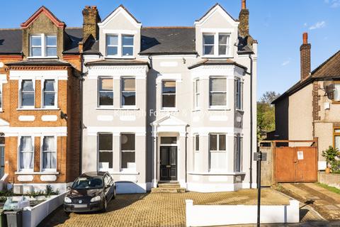 2 bedroom flat to rent, St. Faiths Road, London, SE21