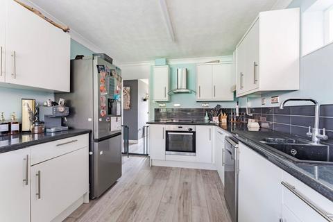 27 Church View, Harleston, IP20 9HR