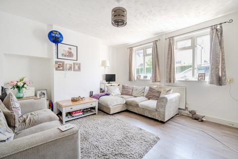 23 First Avenue, Dursley, GL11 4NW