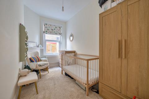 106 Gloucester Road, Kingston Upon Thames, KT1 3QN