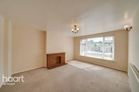 6 Chelmer Road, Witham, CM8 2EU