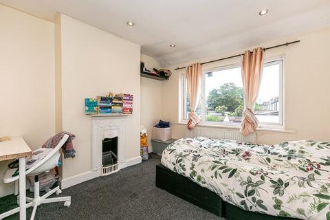 81 Aurelia Road, Croydon, CR0 3BF