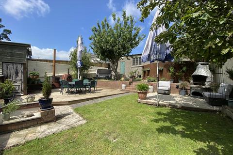 3 bedroom detached house for sale, Pier Road, Pembroke Dock