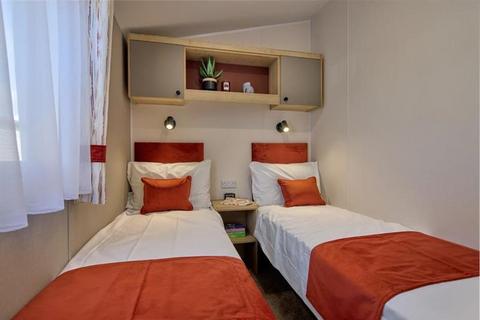 3 bedroom park home for sale, Newquay Bay Resort
