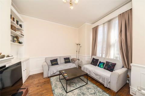 3 bedroom flat for sale, Bedford Road, London SW4